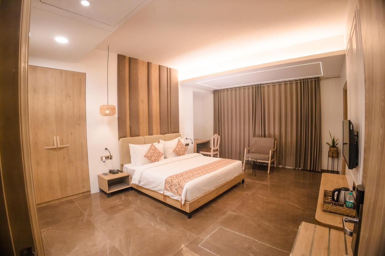 Hotel Mirana , Tinsukia ภายนอก รูปภาพ